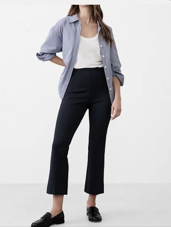 Banana Republic Factory Pants - Banana Republic Navy Cropped Bootcut Pullon Pants Medium Petite